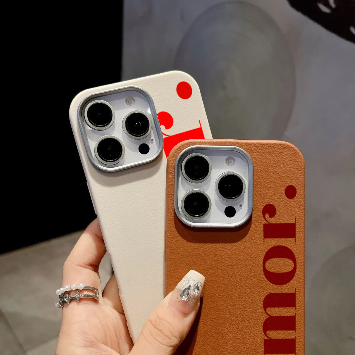Kırmızı Sanatsal Harfli Lichee - Phone Cases Red incelemesi ve fiyatı
